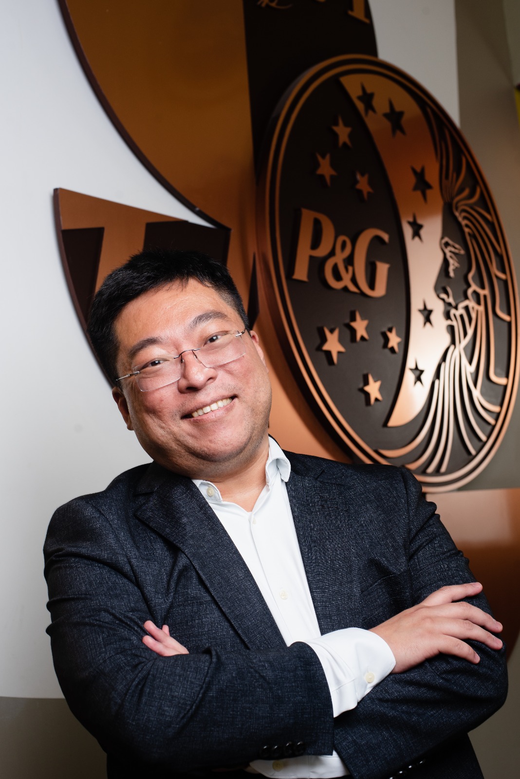 Dr. Fernando Akio Mariya