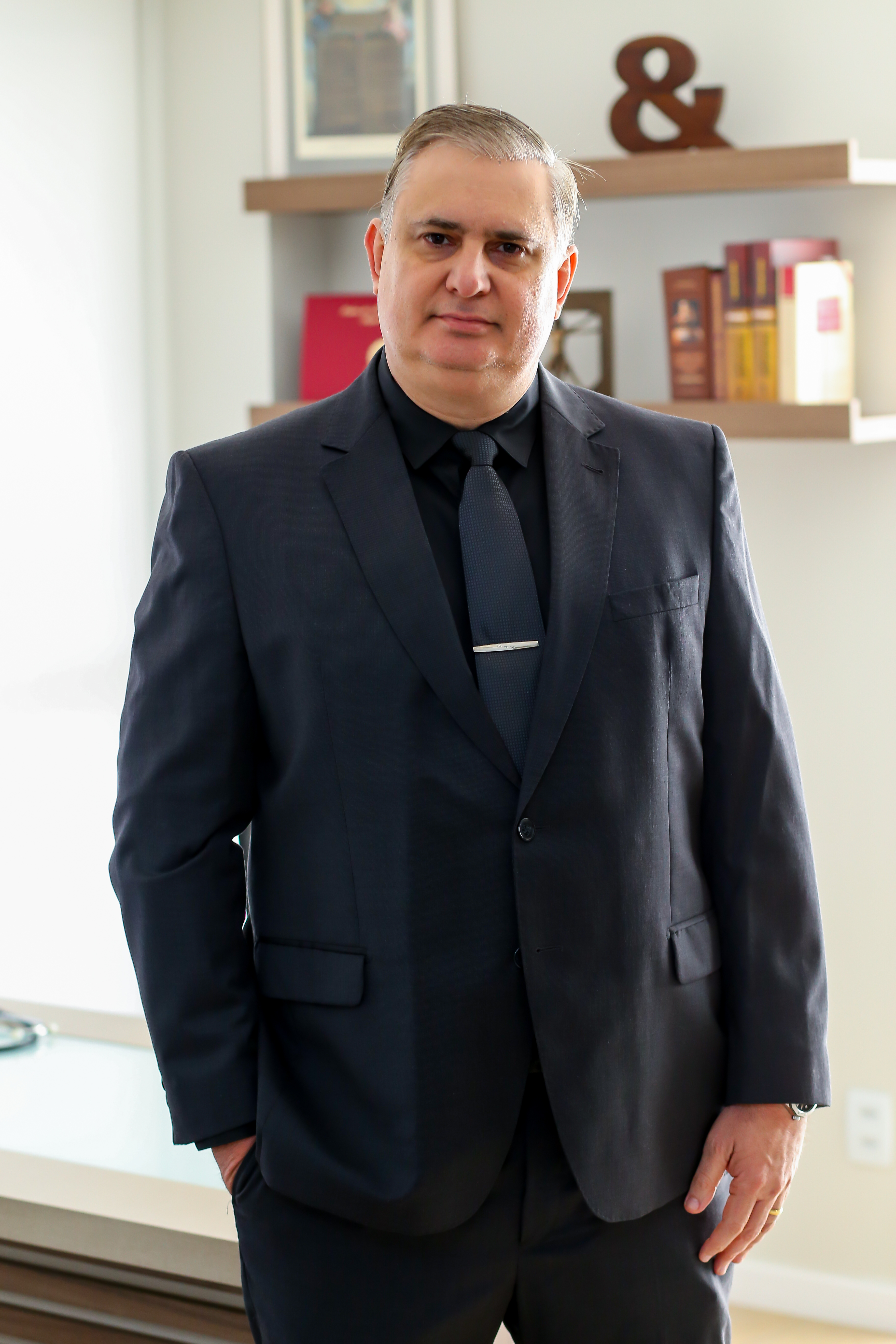 Dr. José Marcelo de Oliveira Penteado